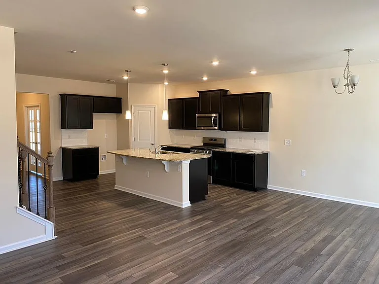 8404 Jordan Meadow Dr — Photo 17