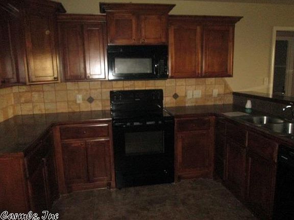 4th image of 13717 Trethorne Cir