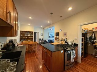 67 Highland Ave APT 4, Cambridge, MA 02139