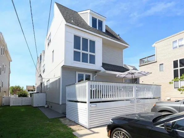 126 N Jefferson Ave, Margate City, NJ 08402