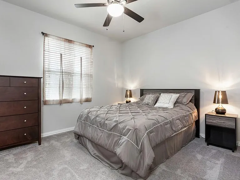 8045 Arezzo Dr — Photo 18