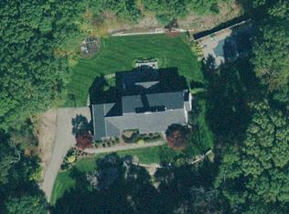 4 Wolfpen Ln, Southborough, MA 01772