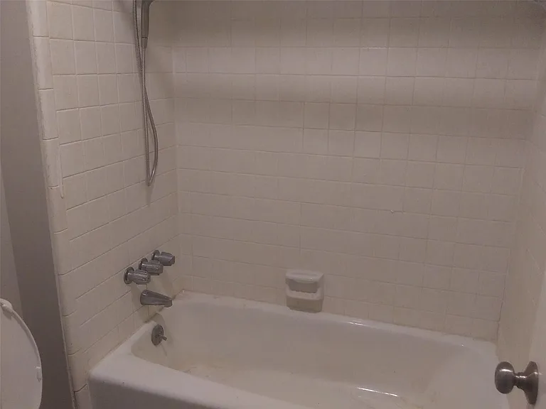 9411 Bassoon Dr — Photo 22