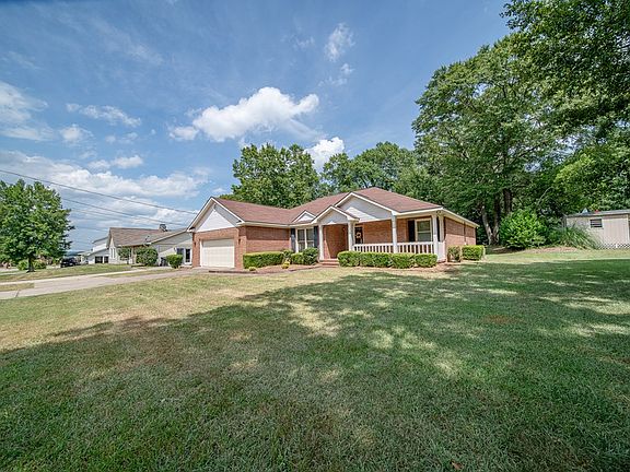 2nd image of 2208 Dobbs Dr