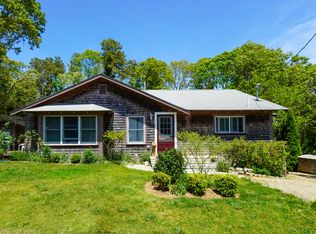 13 Shirley Ave, Oak Bluffs, MA 02557