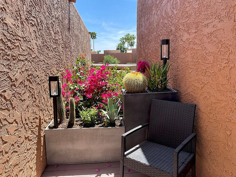 N Scottsdale Rd — Photo 17