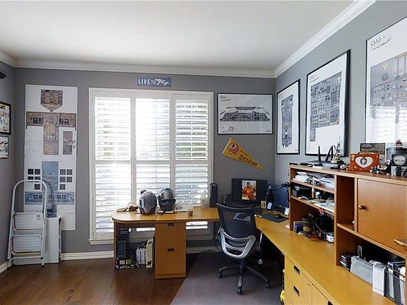 3rd image of 1808 Tealwood Ln