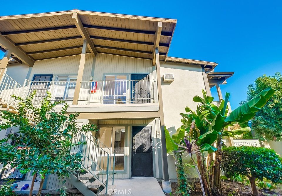 1st image of 812 Coriander Dr Unit D