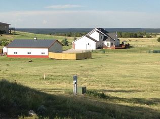 922 E 10th St, Pine Bluffs, WY 82082