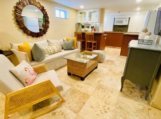 1033 NW 6th St #2, Miami, FL 33136