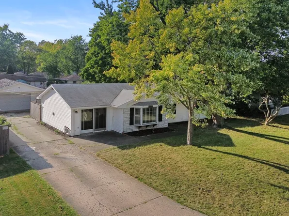 2403 Vesta Dr, Joliet, IL 60431