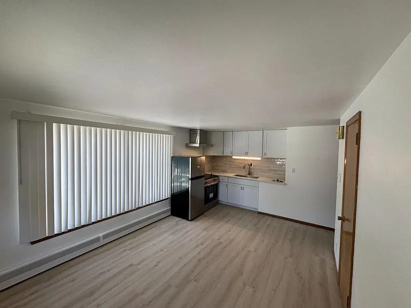 969 Gail Ave - 971 Gail Ave — Photo 3