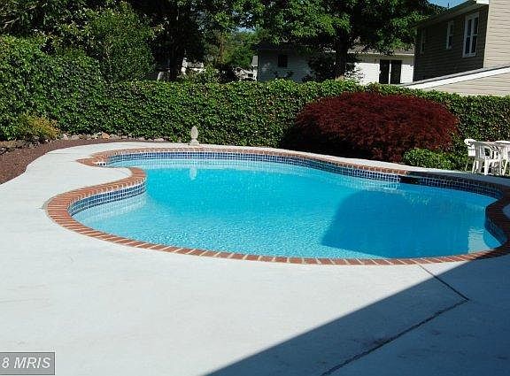 2nd image of 3970 Dominion Dr