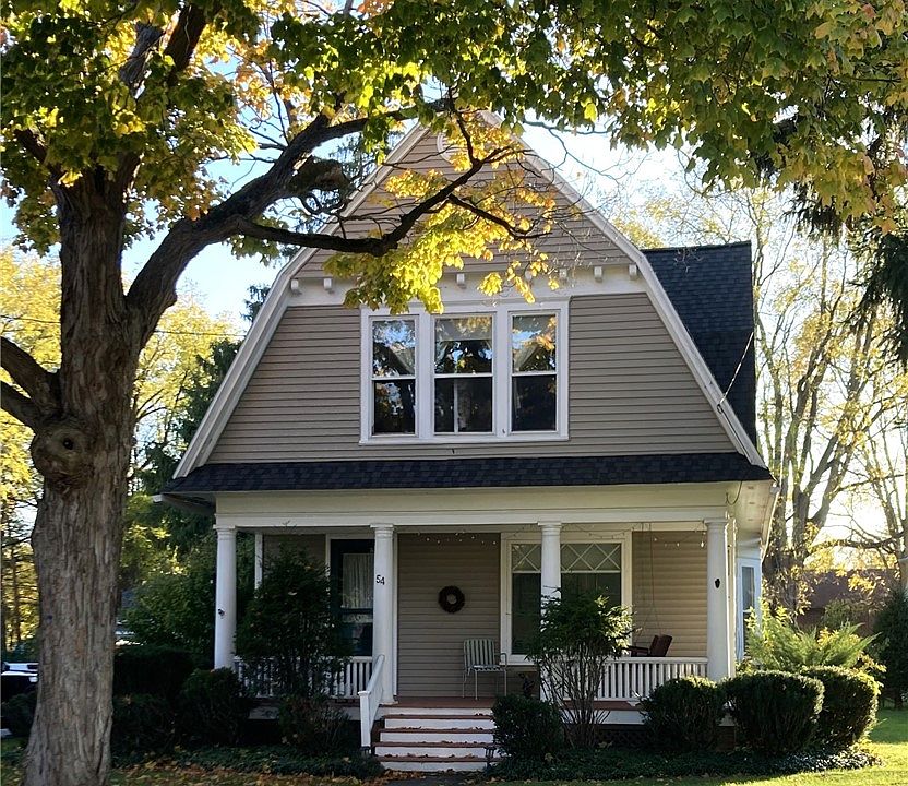1st image of 54 Monroe St
