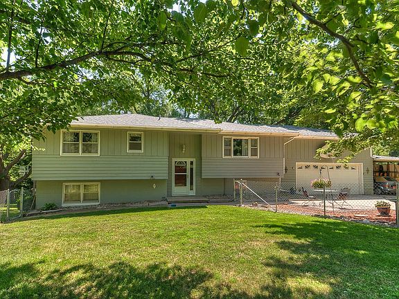 2nd image of 25161 Bentley Ln