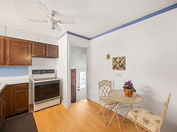 3rd image of 2230 Kensington Ave