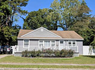 4 Osborne Rd, Somers Point, NJ 08244