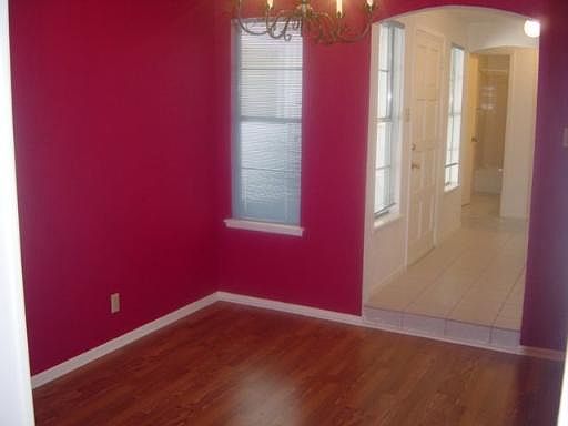 3rd image of 13835 KINGSBURY HILL DR