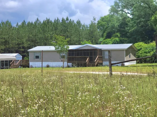 4670 Bartow Rd, Greenwood, FL 32443