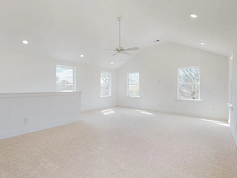 508 Vinson Dr — Photo 9