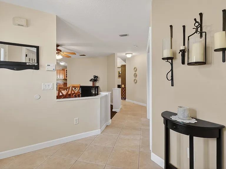 3221 SE Quay St — Photo 3