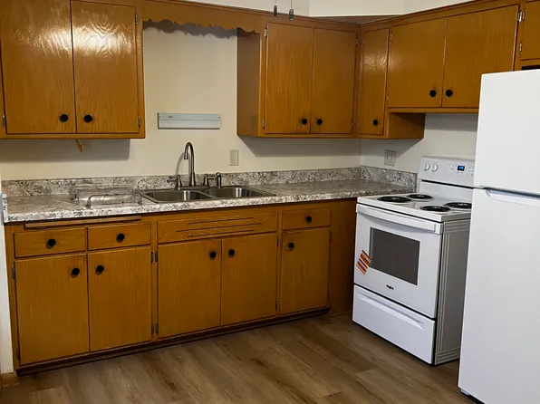7009 W Tripoli Ave, Milwaukee, WI 53220
