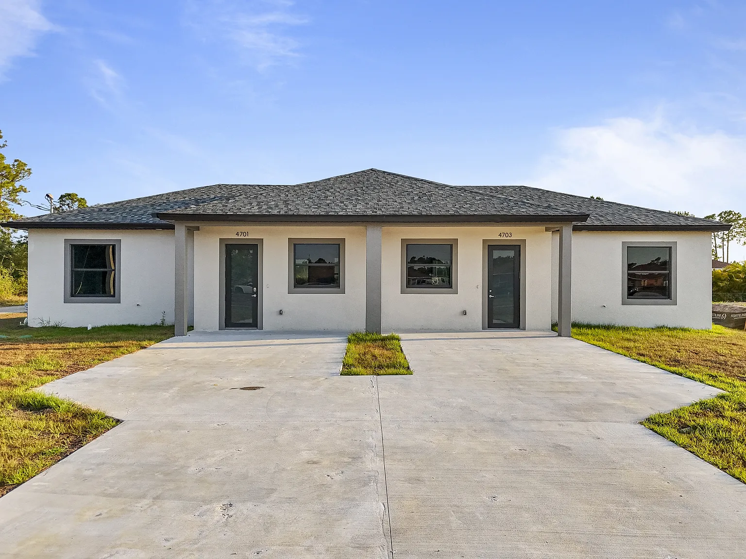 4703 Leonard Boulevard South — Photo 2