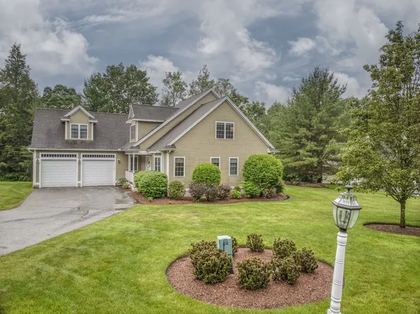9 Lane Farm Dr #9, Bedford, MA 01730