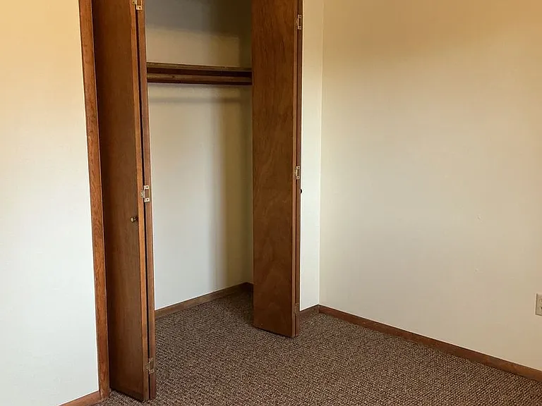 2708 W Mendenhall St — Photo 22