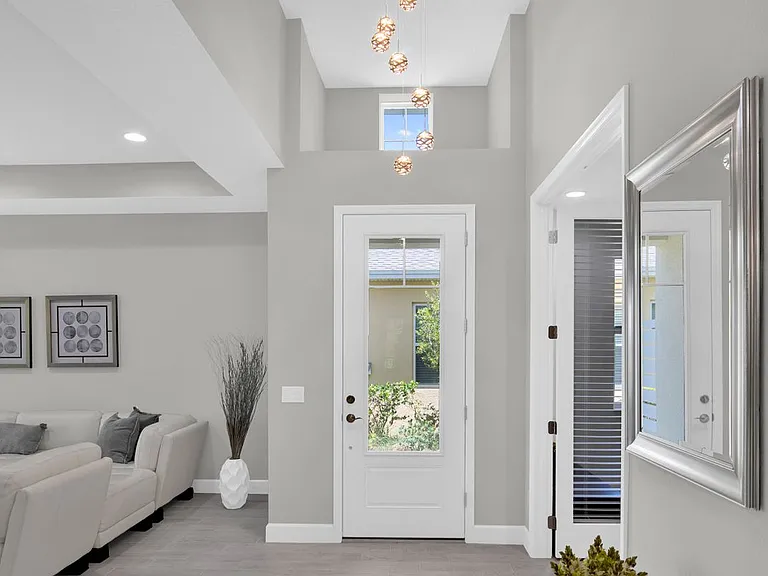 109 Salt Shaker St — Photo 11