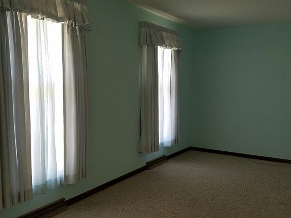 2nd image of 1808 Ashby Dr