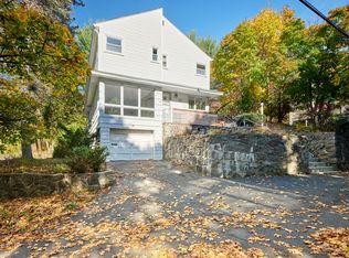 42 Commonwealth Rd, Lynn, MA 01904