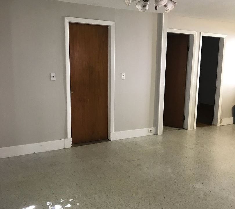 2nd image of 132 Albion St