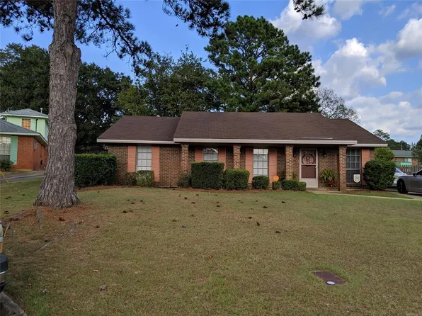 919 Heath Dr, Montgomery, AL 36108