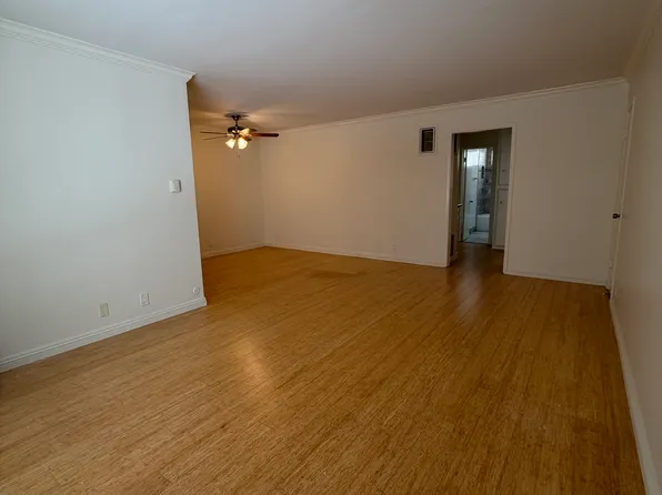 942 N Gardner St APT 102, West Hollywood, CA 90046