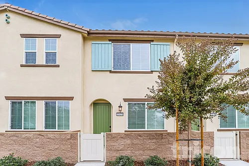 10454 Barrena Loop Photo 1