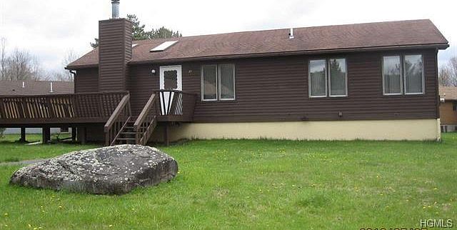 1st image of 77 Lake View Dr