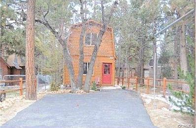 2nd image of 325 Cedar Ln