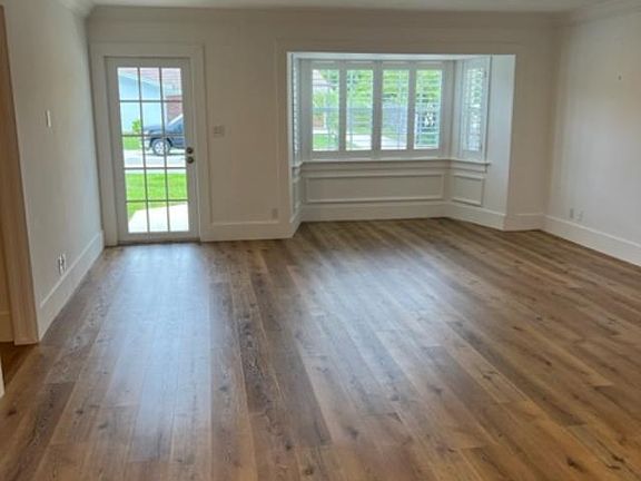 2nd image of 3 Ridgewood Cir