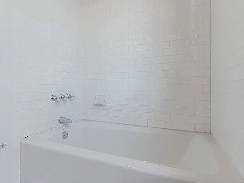 1st image of 416 Orange St
