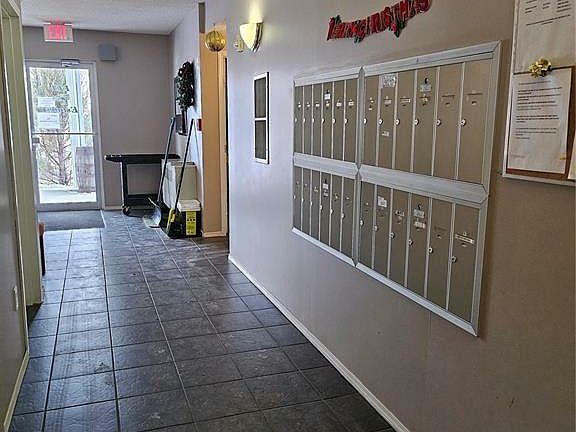 4th image of 1637 1st St #201