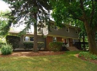 124 Ridgedale Ave, Florham Park, NJ 07932