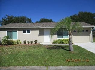 2393 Roxbury Cir, North Port, FL 34287