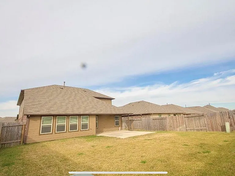 17603 Rose Summit Ln — Photo 32