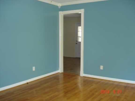 2nd image of 533 N John St