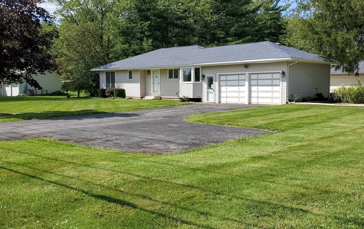 1131 Bullis Rd, Elma, NY 14059 Zillow