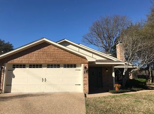 25 Sugar Creek Pl, Woodway, TX 76712