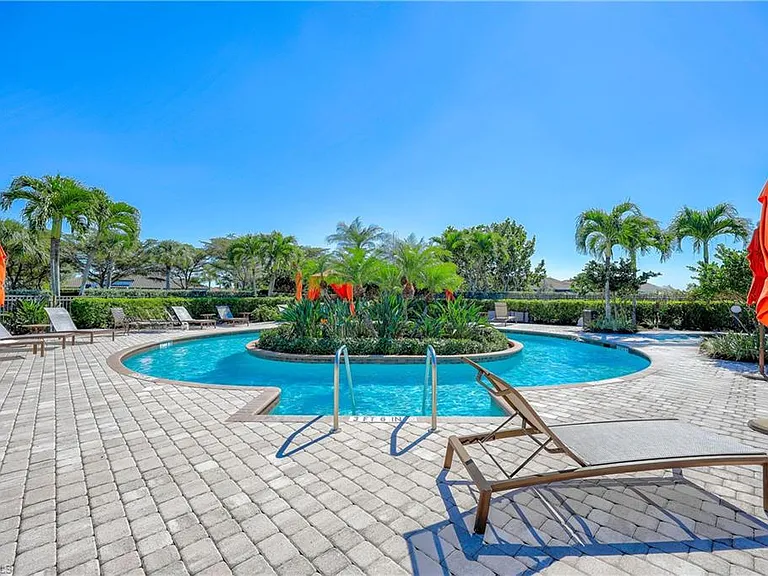 8110 Calle Canovas St #A — Photo 25