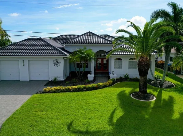 5217 SW 9th Pl, Cape Coral, FL 33914