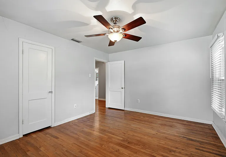 3412 Brady Ave — Photo 20